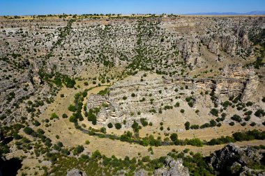 Ulubey Kanyonları Dünya 'nın Usak Türkiye' deki ikinci büyük kanyonu