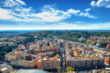 Roma, İtalya, Vatikan ile. Vatikan ve hava görünümünde bina ile şehrin ünlü Saint Peter's Meydanı ve eski cityscape.