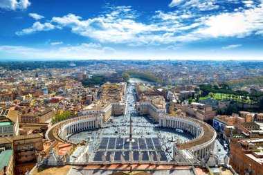 Roma, İtalya, Vatikan ile. Vatikan ve hava görünümünde bina ile şehrin ünlü Saint Peter's Meydanı ve eski cityscape.