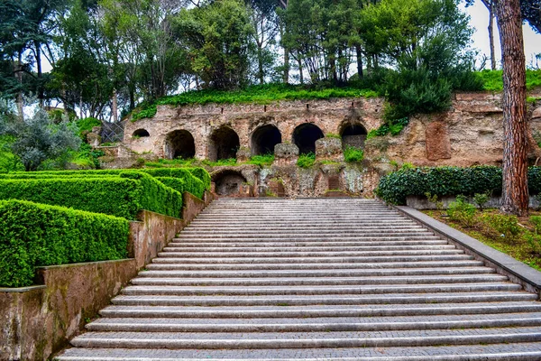 Roma, İtalya 'daki antik Roma harabeleri