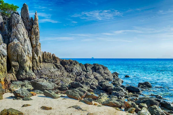 Isla Rocosa Mar Andamán Punto Snorkel Tailandia — Foto de Stock