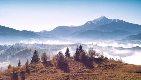 Mighty carpathian mountains — Stock Photo, Image