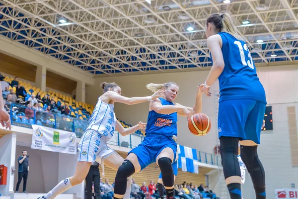 Csm Targoviste Jugar Juego Baschet Brasov Mujeres Deporte Rival Atleta — Foto de Stock