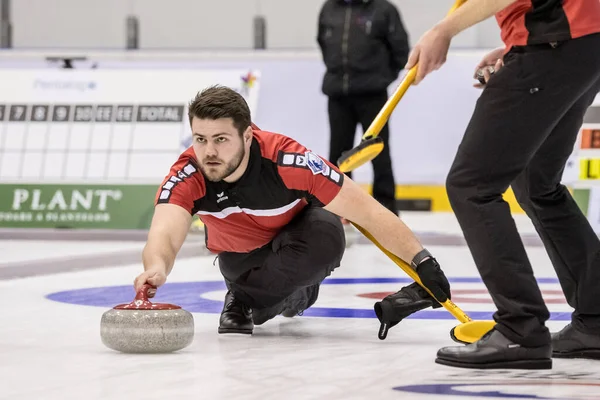 Brasov Romania Aprile 2019 Competitore Sconosciuto Giocare Curling Nei Campionati — Foto Stock