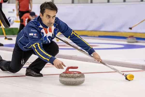 Brasov Rumänien April 2019 Unbekannter Teilnehmer Spielen Curling Bei Der — Stockfoto