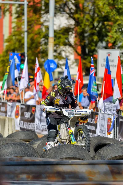 Sibiu Roemenië Juli Onbekende Concurrent Red Bull Roemeniacs Hard Enduro — Stockfoto