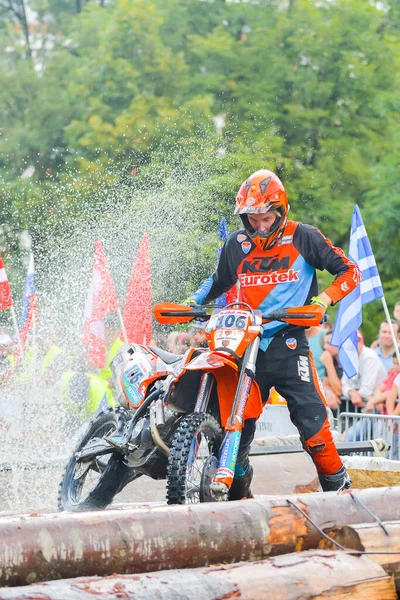 Sibiu Romania July Unknown Competitor Red Bull Romaniacs Hard Enduro — Stock Photo, Image