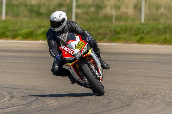 Motopark Roménia Roménia Abril 2017 Pilotos Desconhecidos Que Competem Bmu — Fotografia de Stock