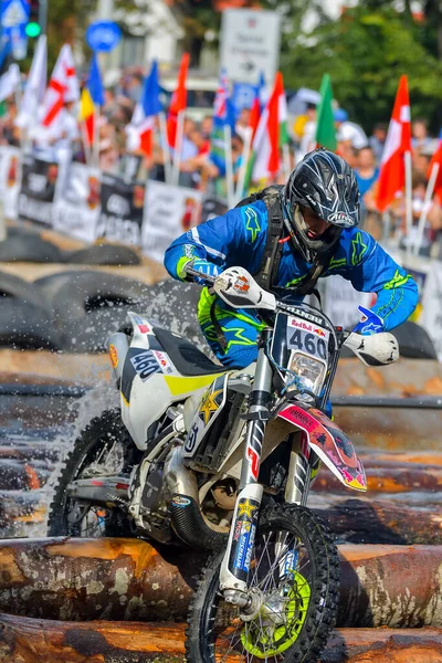 Sibiu Romania Julio Desconocida Competidora Red Bull Romaniacs Hard Enduro — Foto de Stock