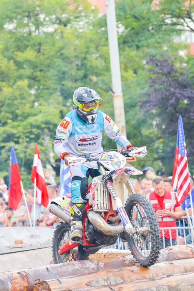 Sibiu Romania Julio Desconocida Competidora Red Bull Romaniacs Hard Enduro — Foto de Stock