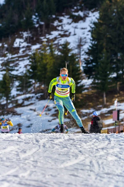ルーマニアのチーレ グラディセイ 1月30日 Ibuユース ジュニア世界選手権2016年1月24日から2月2日まで ルーマニアのチーレ グラディセイで知られていない競合他社 — ストック写真