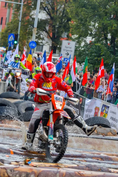 Sibiu Rumunia Lipiec Nieznany Zawodnik Red Bull Romaniacs Hard Enduro — Zdjęcie stockowe