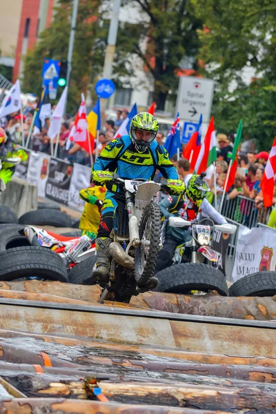 Сибиу Румыния Июля Неизвестный Конкурент Red Bull Romaniacs Hard Enduro — стоковое фото