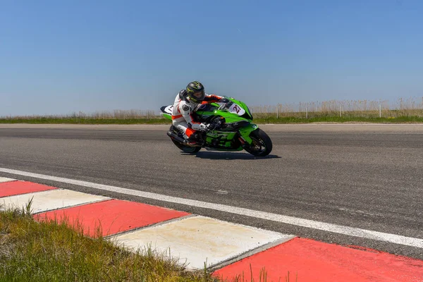 Motopark Roménia Roménia Abril 2017 Pilotos Desconhecidos Que Competem Bmu — Fotografia de Stock