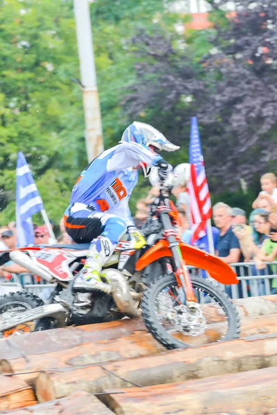 Sibiu Romania Julio Desconocida Competidora Red Bull Romaniacs Hard Enduro — Foto de Stock