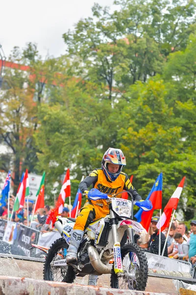 Sibiu Romania Julio Desconocida Competidora Red Bull Romaniacs Hard Enduro — Foto de Stock