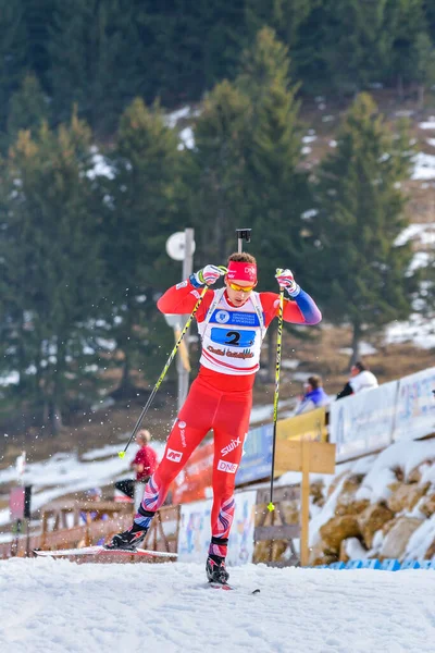 ルーマニアのチーレ グラディセイ 1月30日 Ibuユース ジュニア世界選手権2016年1月24日から2月2日まで ルーマニアのチーレ グラディセイで知られていない競合他社 — ストック写真