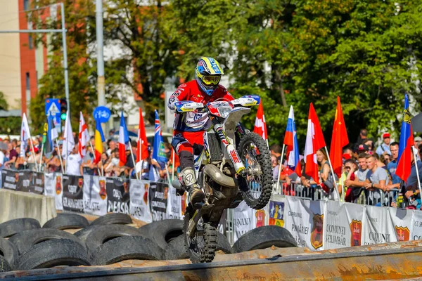 Sibiu Roemenië Juli Onbekende Concurrent Red Bull Roemeniacs Hard Enduro — Stockfoto