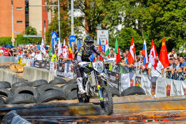 Sibiu Roemenië Juli Onbekende Concurrent Red Bull Roemeniacs Hard Enduro — Stockfoto