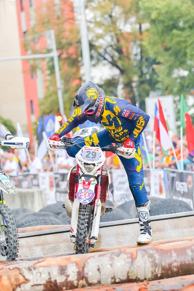 Sibiu Romania Julio Desconocida Competidora Red Bull Romaniacs Hard Enduro — Foto de Stock