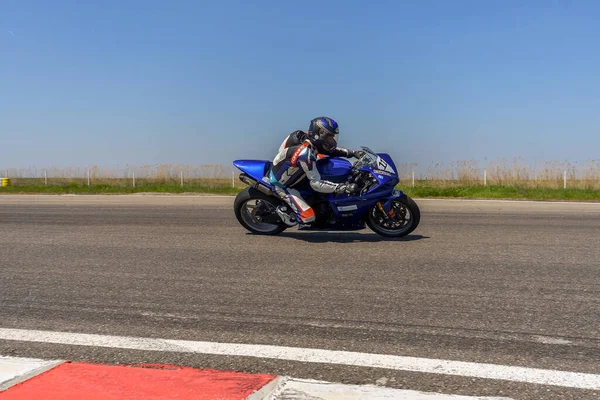 Motopark Roménia Roménia Abril 2017 Pilotos Desconhecidos Que Competem Bmu — Fotografia de Stock