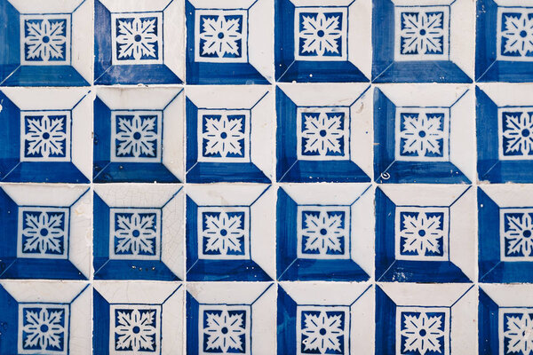 Typical Portuguese Blue Geometrical Tiles Wall — Stock Photo, Image