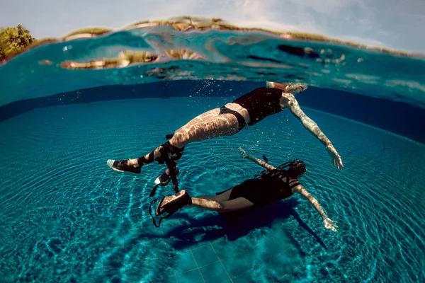 Underwater Shoot Flying Two Women — Stock Photo, Image