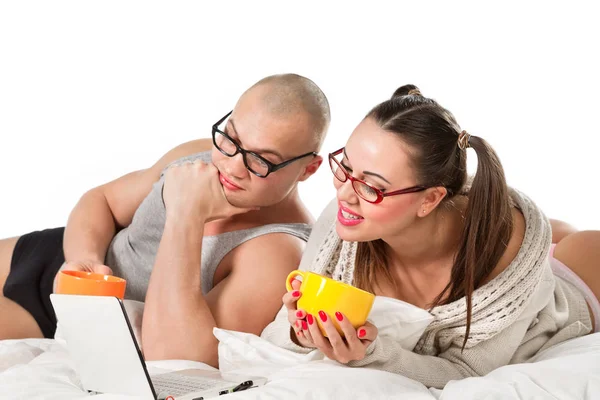 Young Couple Lying Bed Cup Tea Watching Laptop — Stock Photo, Image