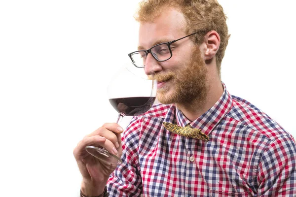 Sommelier examinando vinho — Fotografia de Stock