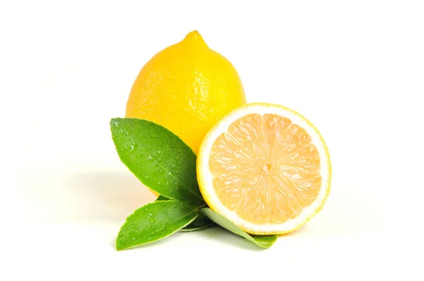 Lemon Izolované Bílém Pozadí Citronové Ovoce Vitamín Zralé Šťavnaté Citrony — Stock fotografie