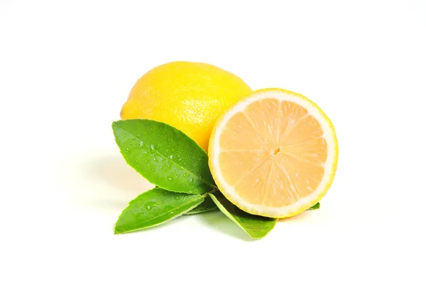 Cytryna Izolowana Białym Tle Owoce Cytryny Witamina Dojrzałe Soczyste Cytryny — Zdjęcie stockowe