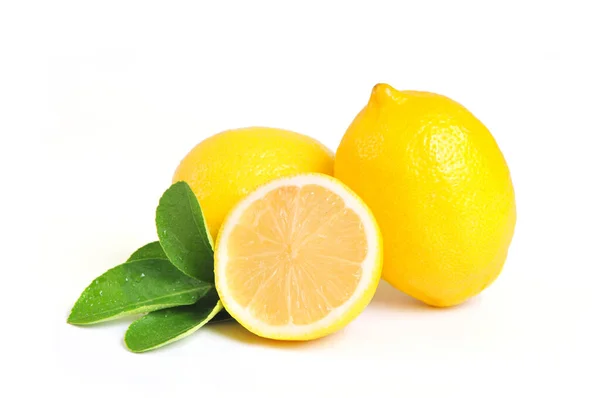 Lemon Izolované Bílém Pozadí Citronové Ovoce Vitamín Zralé Šťavnaté Citrony — Stock fotografie