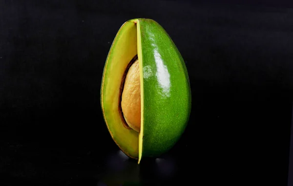 Sliced Avocado Isolated Black Background — Stock Photo, Image