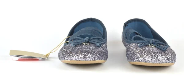 Confortável Shimmer Prata Azul Bailarina Plana Sapatos Com Pequeno Arco — Fotografia de Stock