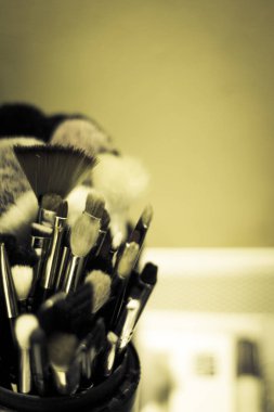 Makyaj için farklı boyutlarda fırçaların ayarlayın. Hiçbir insan. Kopya alanı