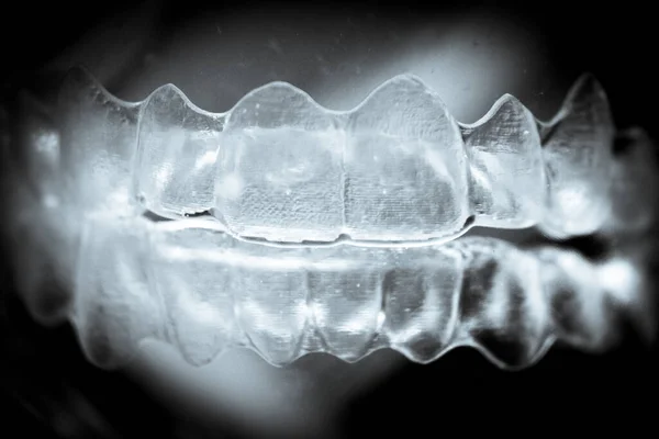 Ortodontia Dentária Invisível Submersa Água Para Limpeza — Fotografia de Stock