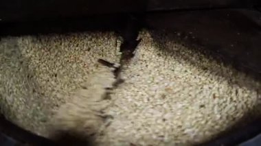 Üretimde fıstık kızartma ekipmanı