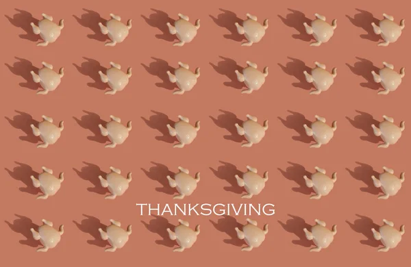 Patroon Voor Thanksgiving Veel Kalkoenen Koraalachtergrond Met Tekst Horizontaal — Stockfoto