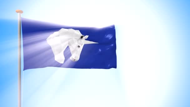 Синий Развивает Ветру Флаг Рисунком Многоугольного Единорога Градиентном Фоне Видеозапись — стоковое видео