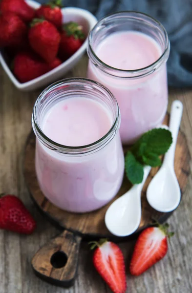 Jars Strawberry Yogurt Old Wooden Table — Stock Photo, Image