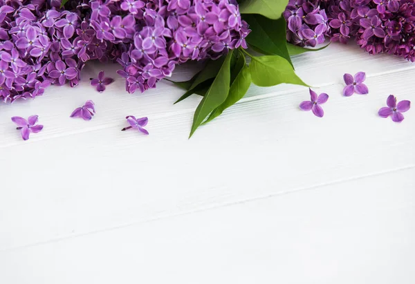 Lilac Flowers White Wooden Background — Stock Photo, Image