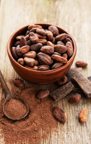 Granos Cacao Naturales Cacao Polvo Sobre Fondo Madera Viejo — Foto de Stock