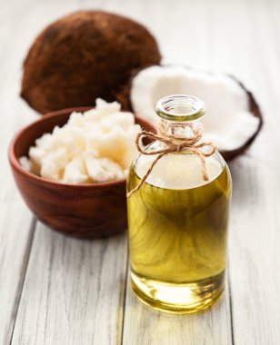 Taze hindistan cevizi yağı