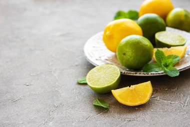 Limon ve limes ile plaka
