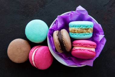 renkli macaroons 