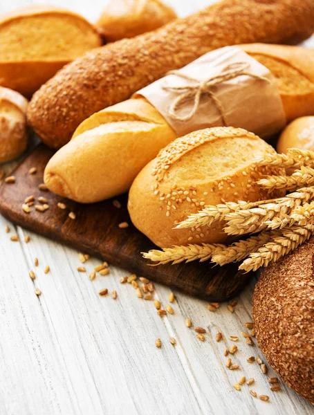 Assortimento di pane al forno — Foto Stock