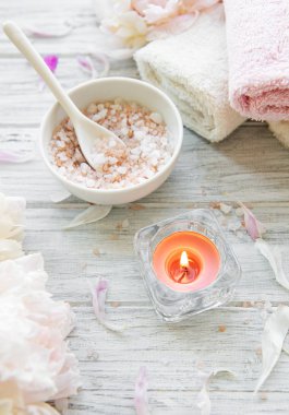 Şakayık ile Spa konsepti