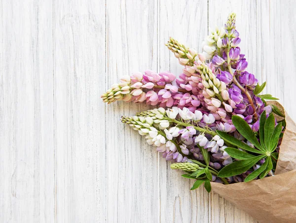 acı bakla pembe çiçekler