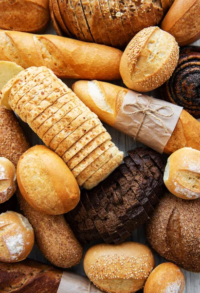 Assortimento di pane al forno — Foto Stock