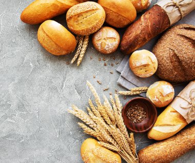 Fırında ekmek çeşitleri.